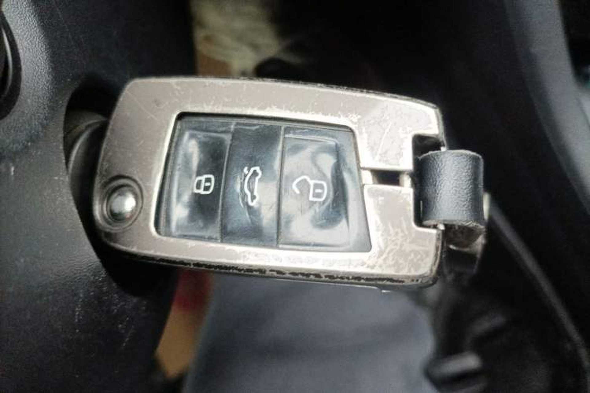Used Volkswagen Sagitar 2019 280TSI DSG Comfort Version China VI Standard Vehicle Key