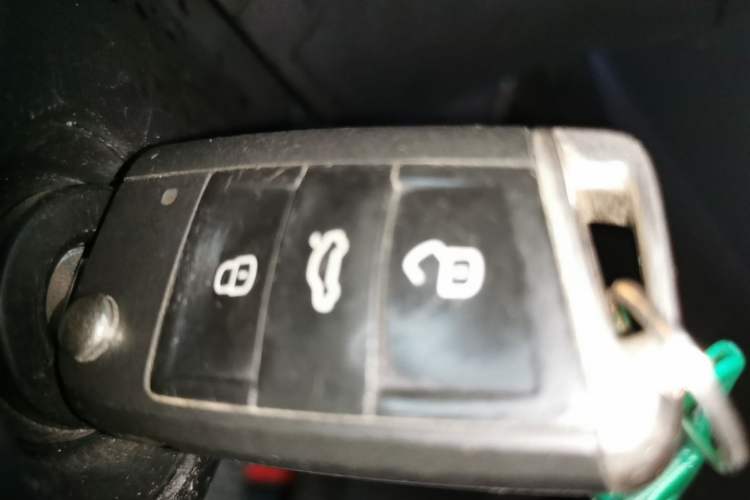 Used Volkswagen Sagitar 2019 280TSI DSG Comfort Version China VI Standard Vehicle Key