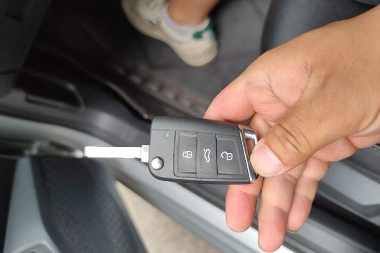 Used Volkswagen Sagitar 2019 280TSI DSG Comfort Version China VI Standard Vehicle Key