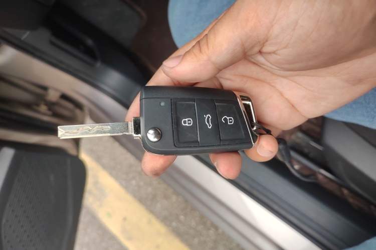 Used Volkswagen Sagitar 2019 280TSI DSG Comfort Version China V Standard Vehicle Key