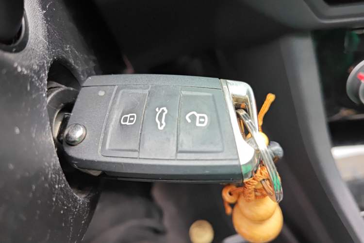 Used Volkswagen Sagitar 2019 280TSI DSG Comfort Version China VI Standard Vehicle Key