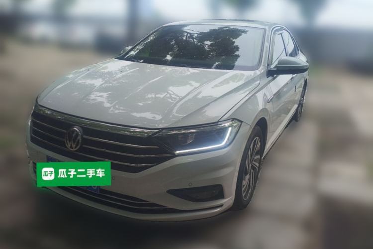 Used Volkswagen Sagitar 2019 280TSI DSG Luxury Version China VI Standard Guazi used car, China used car export, Used car for sale, Used  cars, Cheapest cars for sale