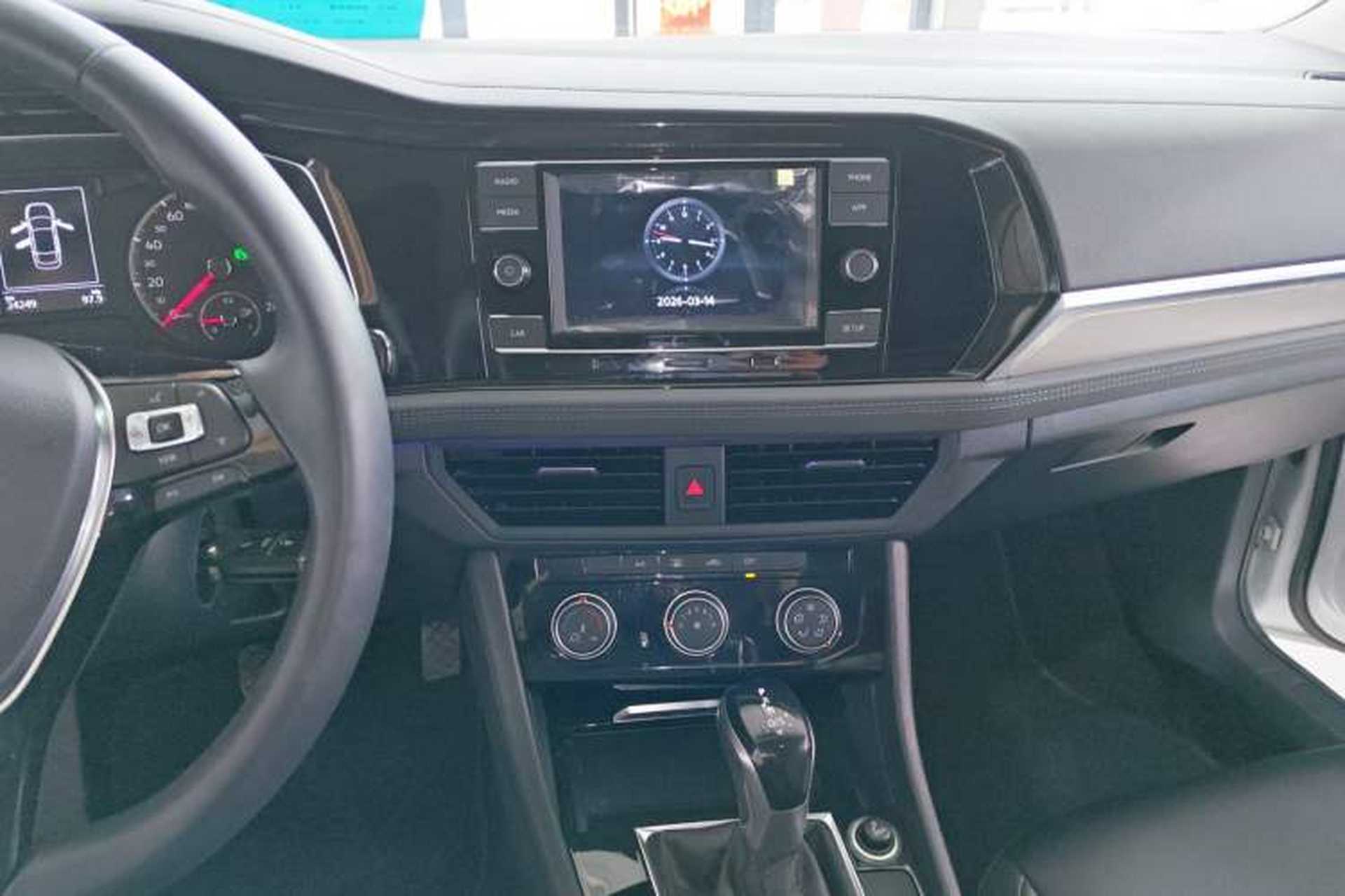 Used Volkswagen Sagitar 2019 200TSI DSG Comfort Version China VI Standard Audio And AC Panel