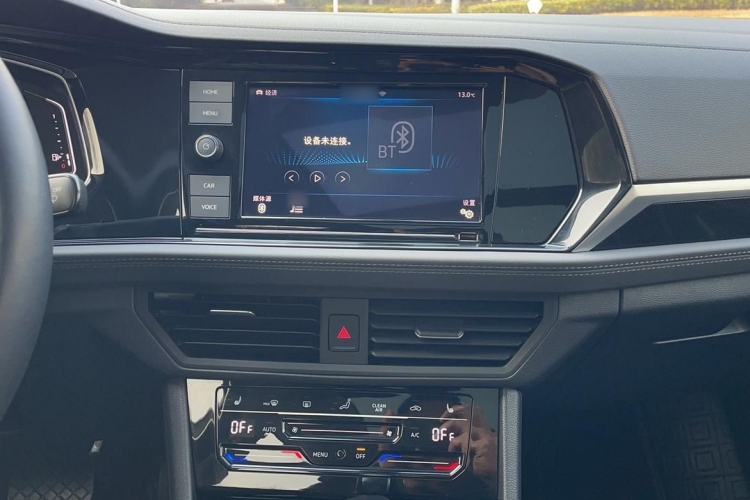 Used Volkswagen Sagitar 2019 280TSI DSG Luxury Version China VI Standard Audio And AC Panel