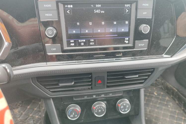 Used Volkswagen Sagitar 2019 280TSI DSG Comfort Version China VI Standard Audio And AC Panel
