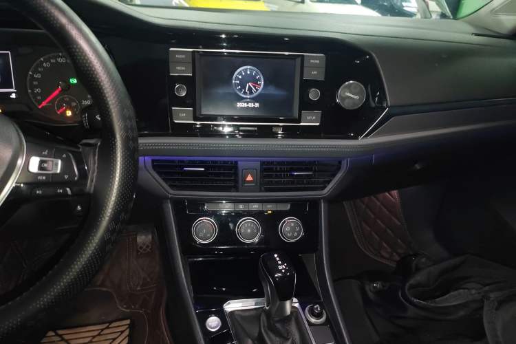 Used Volkswagen Sagitar 2019 280TSI DSG Comfort Version China VI Standard Audio And AC Panel