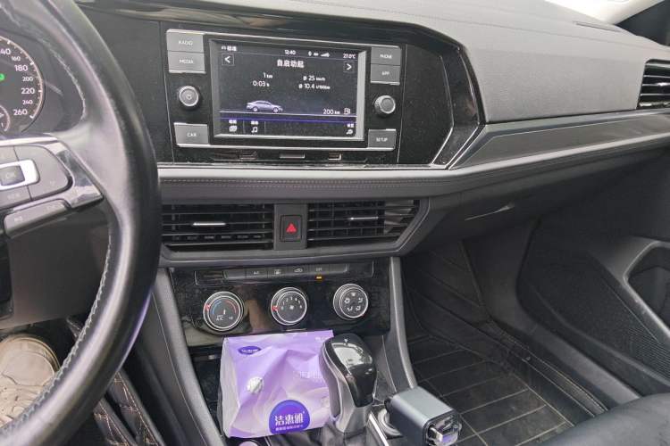 Used Volkswagen Sagitar 2019 280TSI DSG Comfort Version China VI Standard Audio And AC Panel