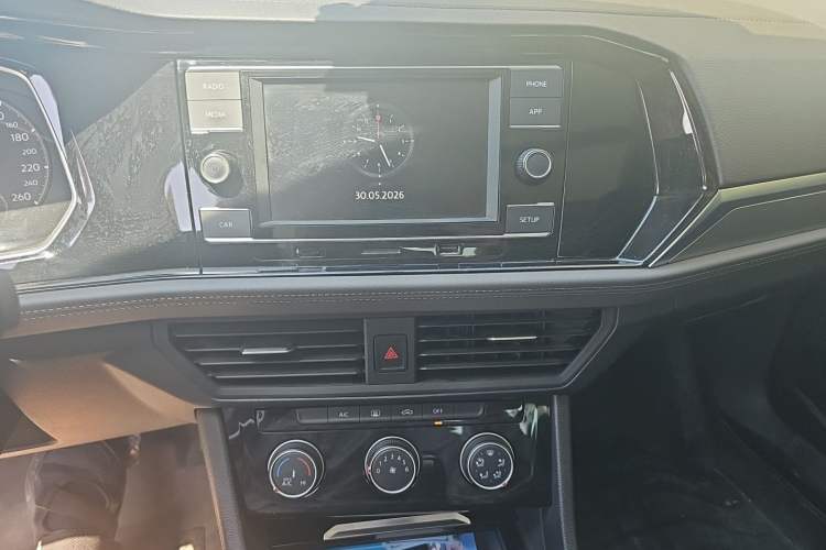 Used Volkswagen Sagitar 2019 280TSI DSG Comfort Version China VI Standard Audio And AC Panel
