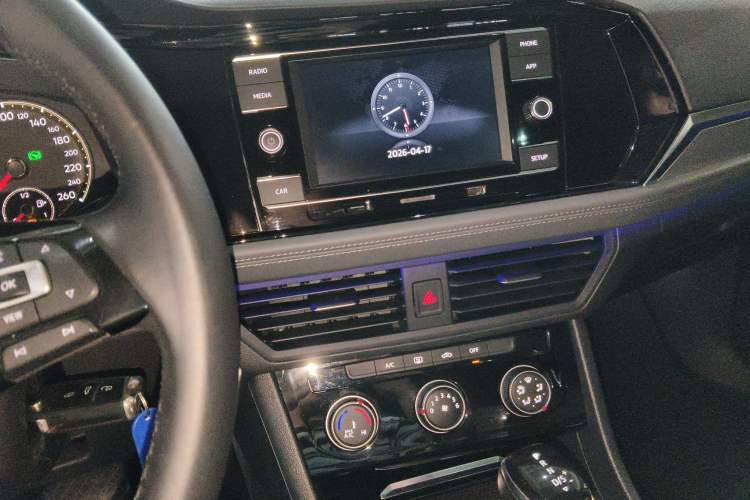 Used Volkswagen Sagitar 2019 280TSI DSG Comfort Version China VI Standard Audio And AC Panel
