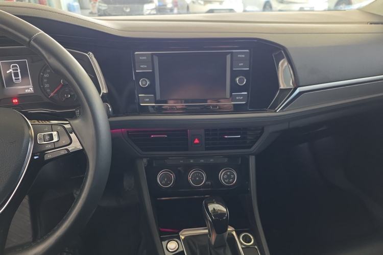 Used Volkswagen Sagitar 2019 280TSI DSG Comfort Version China VI Standard Audio And AC Panel