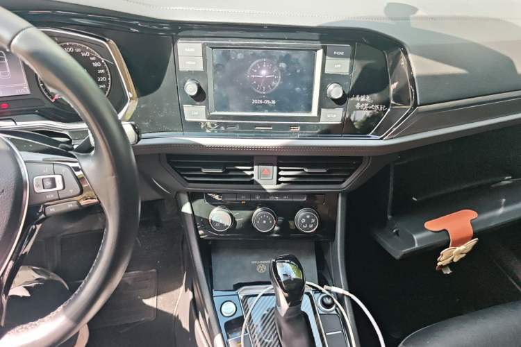 Used Volkswagen Sagitar 2019 200TSI DSG Comfort Version China VI Standard Audio And AC Panel