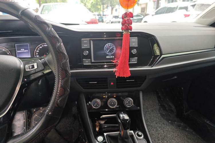 Used Volkswagen Sagitar 2019 280TSI DSG Comfort Version China VI Standard Audio And AC Panel