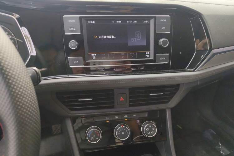 Used Volkswagen Sagitar 2019 280TSI DSG Comfort Version China VI Standard Audio And AC Panel