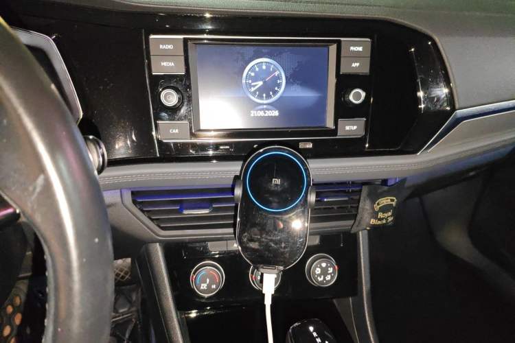Used Volkswagen Sagitar 2019 280TSI DSG Comfort Version China VI Standard Audio And AC Panel