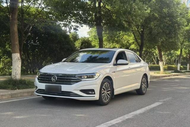 Używany Volkswagen Sagitar 2019 200TSI DSG Comfort Version China VI Standard