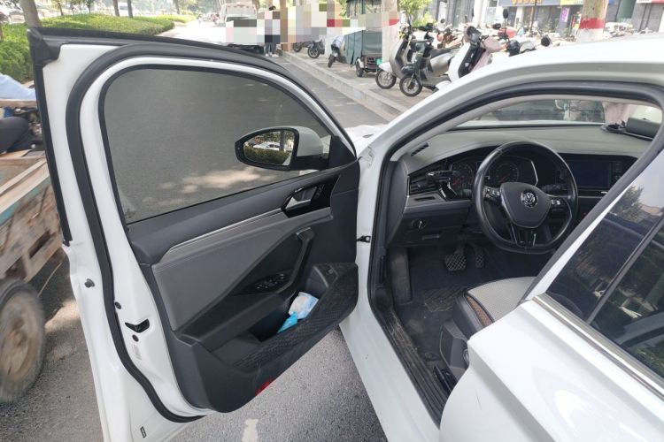 Used Volkswagen Sagitar 2019 200TSI DSG Comfort Version China VI Standard Driver Seat
