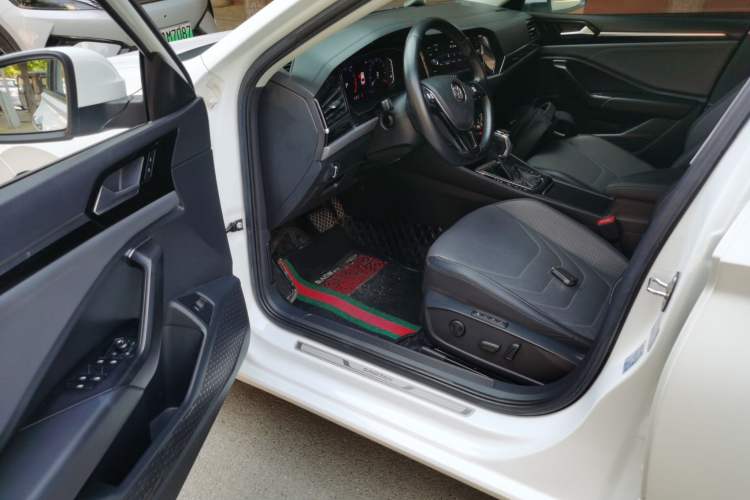 Used Volkswagen Sagitar 2019 280TSI DSG Flagship Model China V Standard Driver Seat