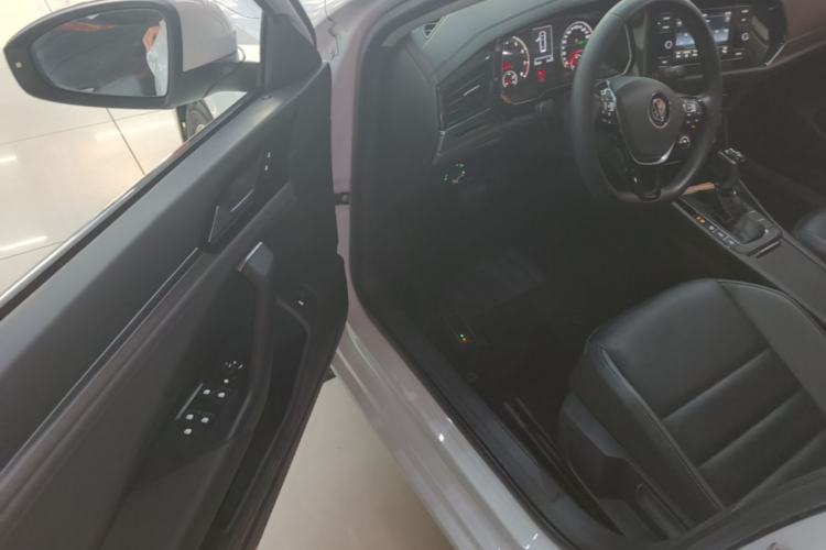 Used Volkswagen Sagitar 2019 280TSI DSG Comfort Version China VI Standard Driver Seat