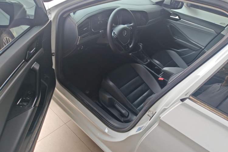 Used Volkswagen Sagitar 2019 280TSI DSG Comfort Version China V Standard Driver Seat