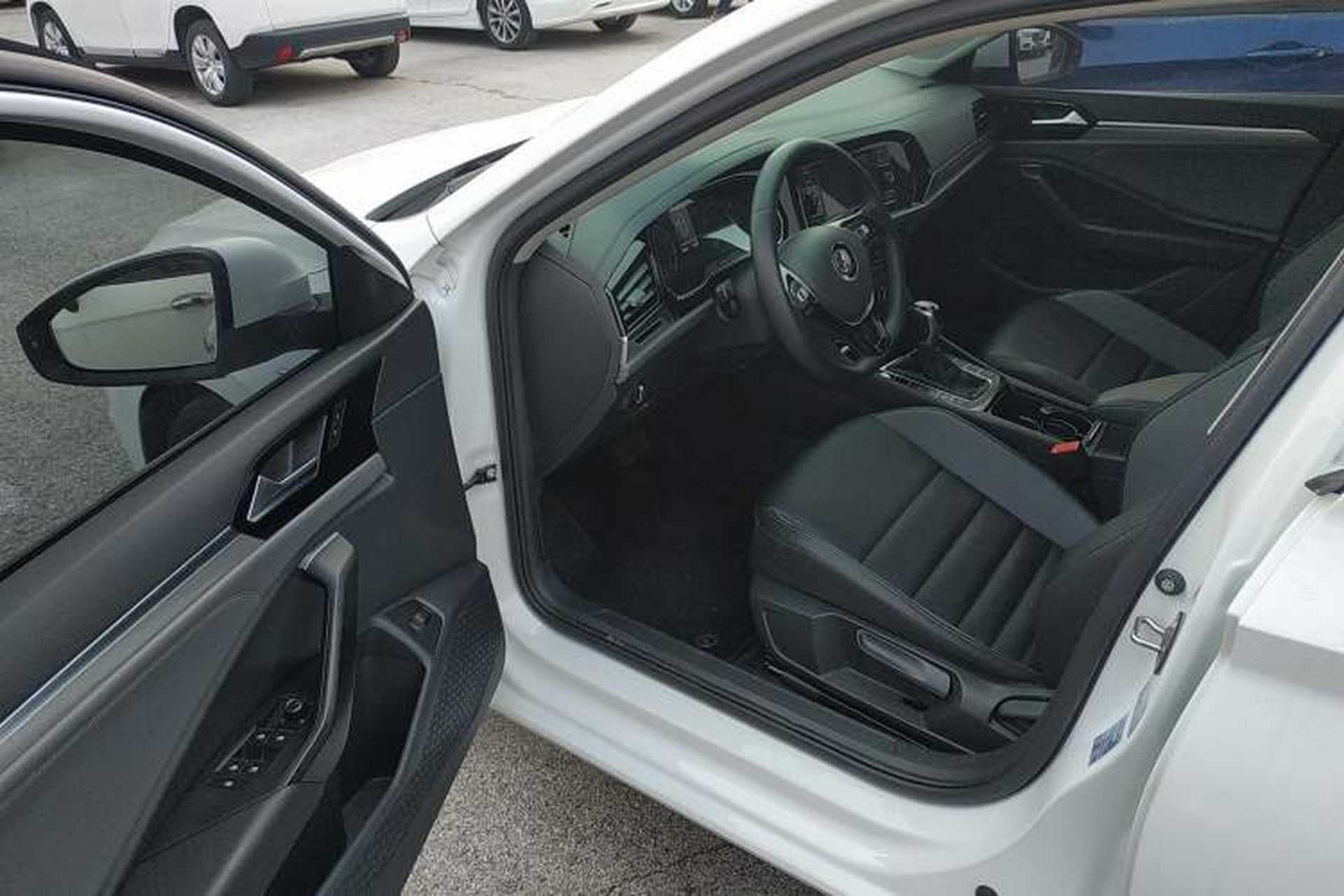 Used Volkswagen Sagitar 2019 280TSI DSG Comfort Version China VI Standard Driver Seat