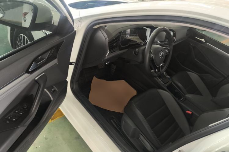 Used Volkswagen Sagitar 2019 200TSI DSG Comfort Version China VI Standard Driver Seat