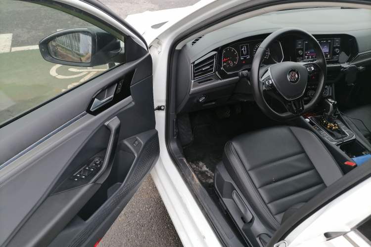 Used Volkswagen Sagitar 2019 280TSI DSG Comfort Version China VI Standard Driver Seat