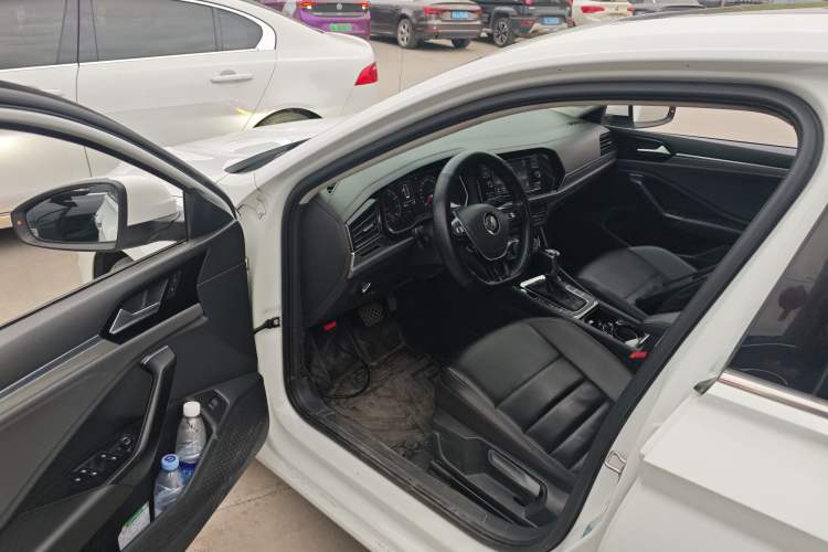 Used Volkswagen Sagitar 2019 280TSI DSG Comfort Version China VI Standard Driver Seat
