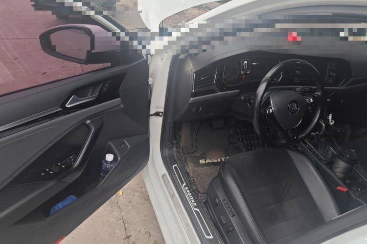 Used Volkswagen Sagitar 2019 280TSI DSG Luxury Model China V Emission Standard Driver Seat
