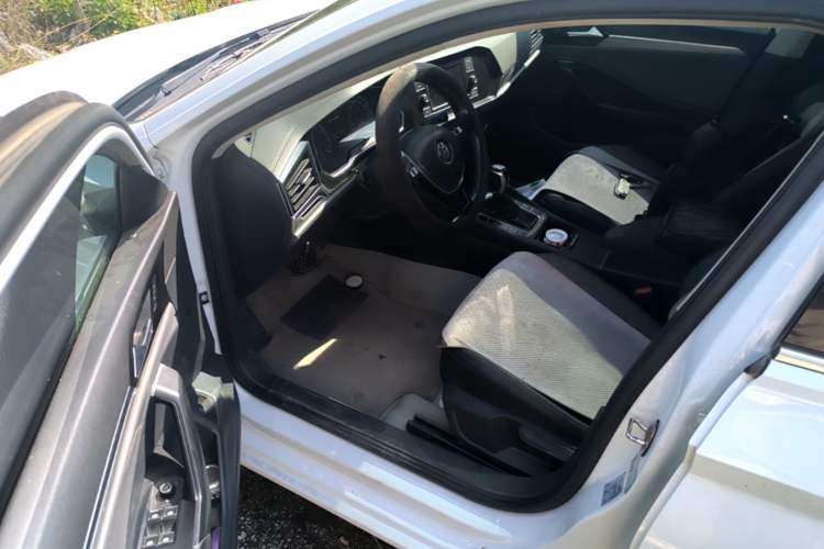 Used Volkswagen Sagitar 2019 200TSI DSG Comfort Version China VI Standard Driver Seat