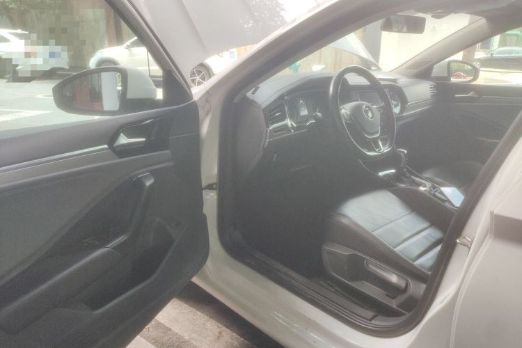 Used Volkswagen Sagitar 2019 200TSI DSG Comfort Version China VI Standard Driver Seat