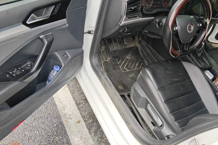 Used Volkswagen Sagitar 2019 280TSI DSG Comfort Version China VI Standard Driver Seat
