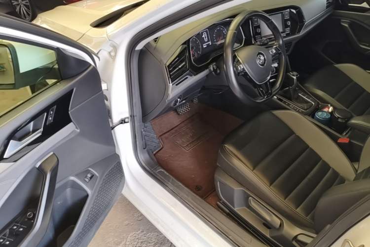 Used Volkswagen Sagitar 2019 280TSI DSG Comfort Version China VI Standard Driver Seat