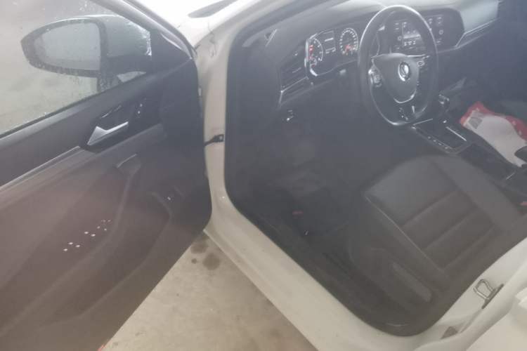 Used Volkswagen Sagitar 2019 200TSI DSG Comfort Version China VI Standard Driver Seat