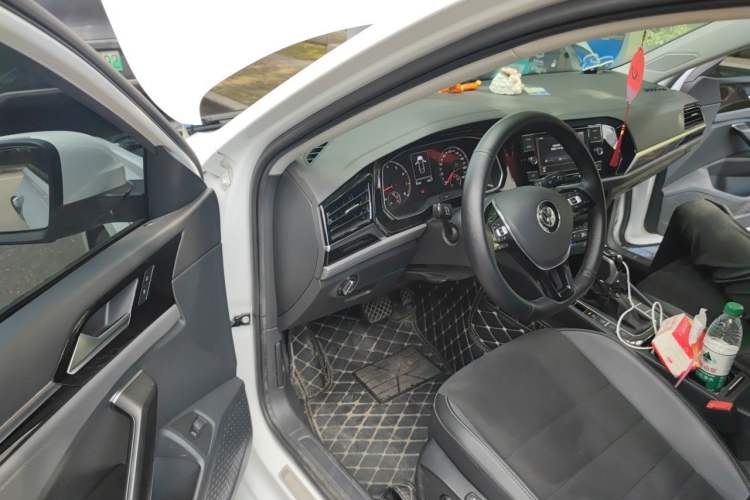 Used Volkswagen Sagitar 2019 280TSI DSG Luxury Version China VI Standard Driver Seat