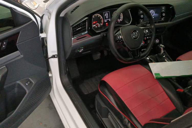 Used Volkswagen Sagitar 2019 280TSI DSG Comfort Version China VI Standard Driver Seat