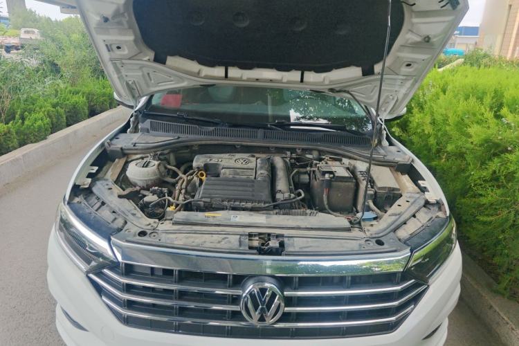 Used Volkswagen Sagitar 2019 280TSI DSG Comfort Version China V Standard Engine Bay