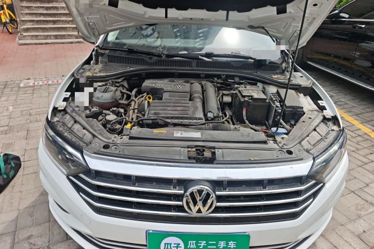 Used Volkswagen Sagitar 2019 200TSI DSG Comfort Version China VI Standard Engine Bay