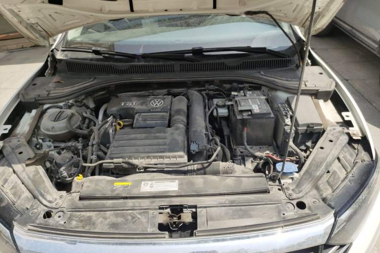 Used Volkswagen Sagitar 2019 280TSI DSG Comfort Version China VI Standard Engine Bay
