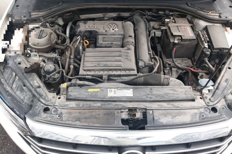 Used Volkswagen Sagitar 2019 200TSI DSG Comfort Version China VI Standard Engine Bay