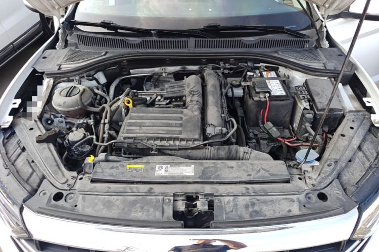 Used Volkswagen Sagitar 2019 200TSI DSG Comfort Version China VI Standard Engine Bay