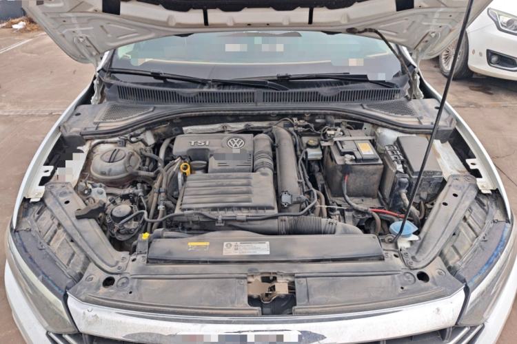 Used Volkswagen Sagitar 2019 200TSI DSG Comfort Version China VI Standard Engine Bay