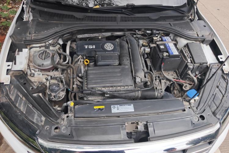 Used Volkswagen Sagitar 2019 280TSI DSG Comfort Version China VI Standard Engine Bay