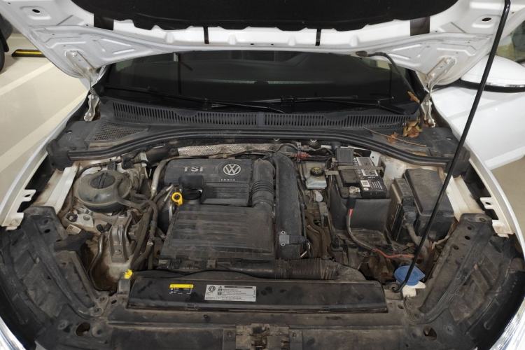 Used Volkswagen Sagitar 2019 280TSI DSG Comfort Version China V Standard Engine Bay