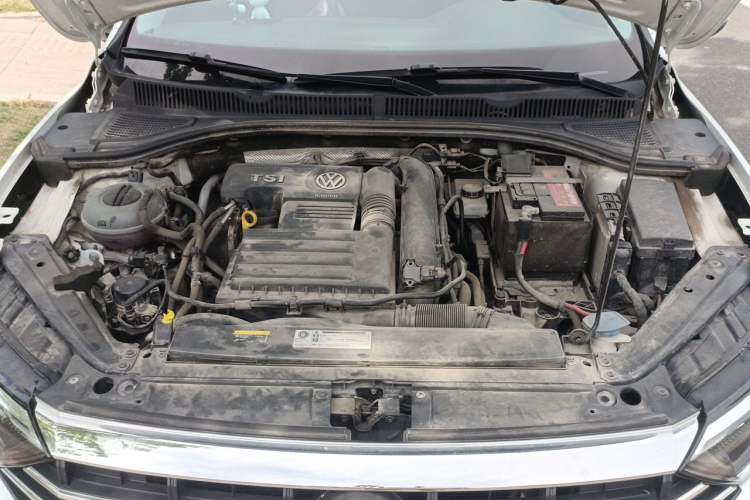 Used Volkswagen Sagitar 2019 280TSI DSG Comfort Version China VI Standard Engine Bay