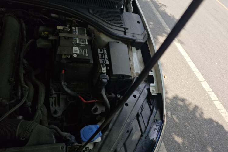 Used Volkswagen Sagitar 2019 280TSI DSG Comfort Version China VI Standard Engine Bay Left