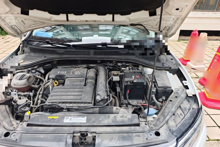 Used Volkswagen Sagitar 2019 280TSI DSG Comfort Version China VI Standard Engine Bay Left