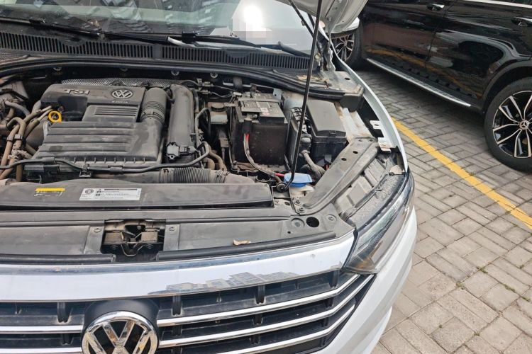 Used Volkswagen Sagitar 2019 200TSI DSG Comfort Version China VI Standard Engine Bay Left