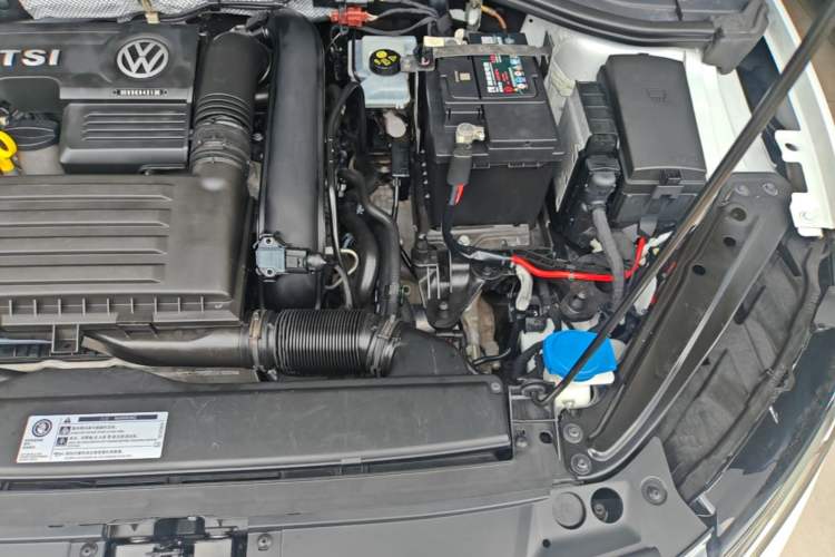 Used Volkswagen Sagitar 2019 280TSI DSG Comfort Version China V Standard Engine Bay Left