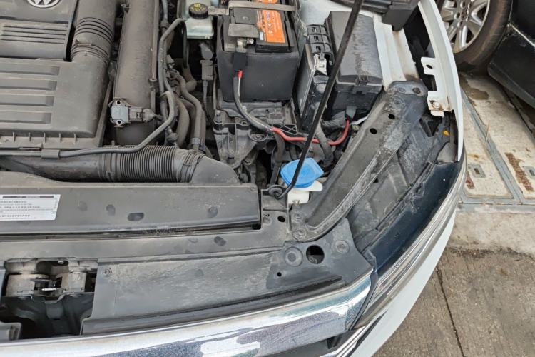 Used Volkswagen Sagitar 2019 280TSI DSG Comfort Version China VI Standard Engine Bay Left