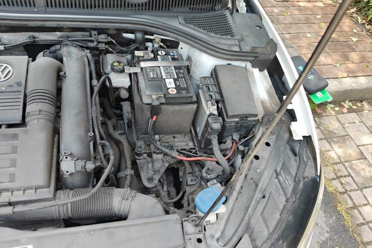 Used Volkswagen Sagitar 2019 280TSI DSG Comfort Version China VI Standard Engine Bay Left